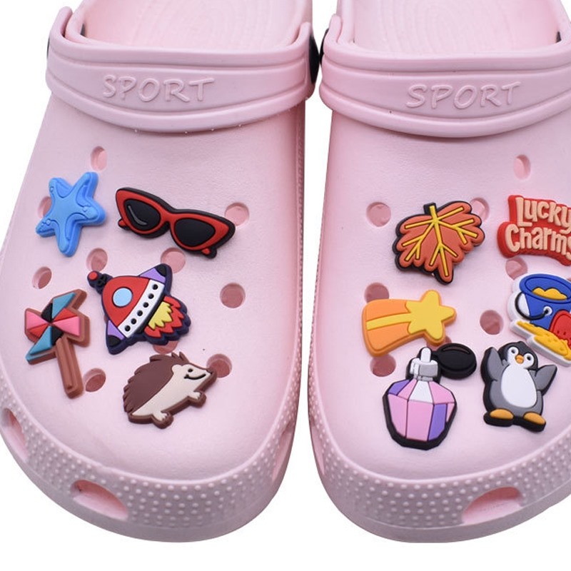 1pcs Pins for Crocs Charms Sho - Men'S Shoes With Jeans recension och pris