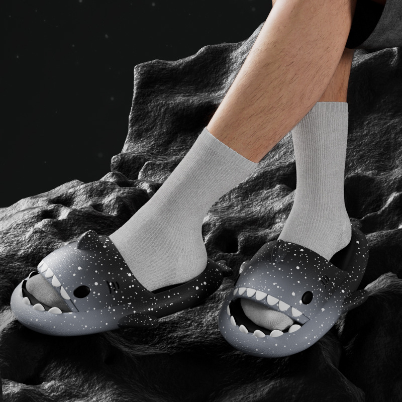Cute Cartoon Shark Slippers Fo - Men'S Shoes With Platform recension och pris