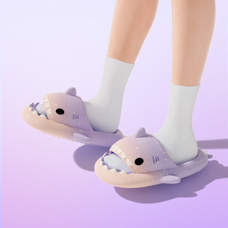 Cute Cartoon Shark Slippers Fo - Men'S Shoes With Platform recension och pris