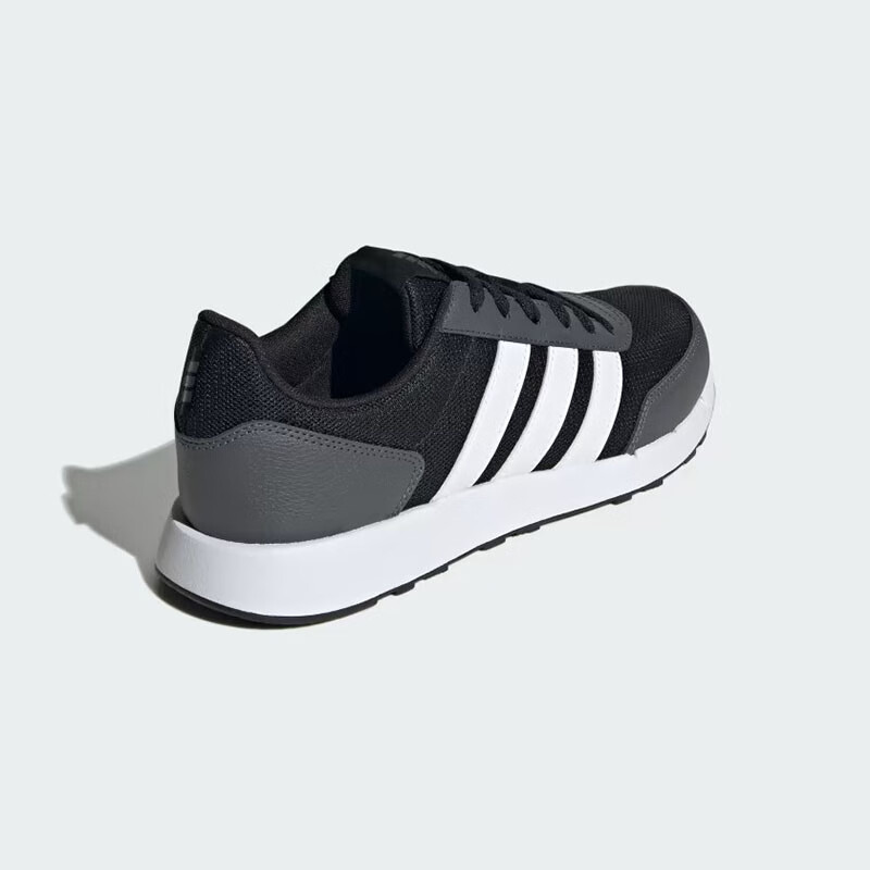 Adidas Lightweight and Comfort - Men Shoes Must Have recension och pris