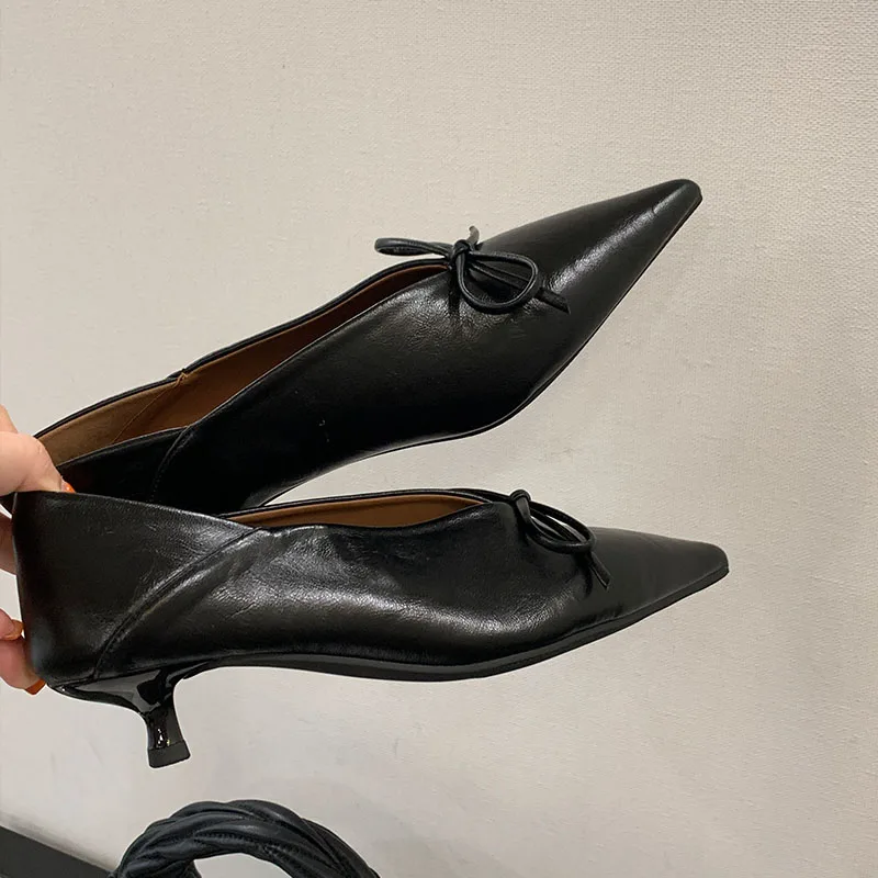 New Designer Pointed Toe Low H - Dress Shoe Pointed recension och pris