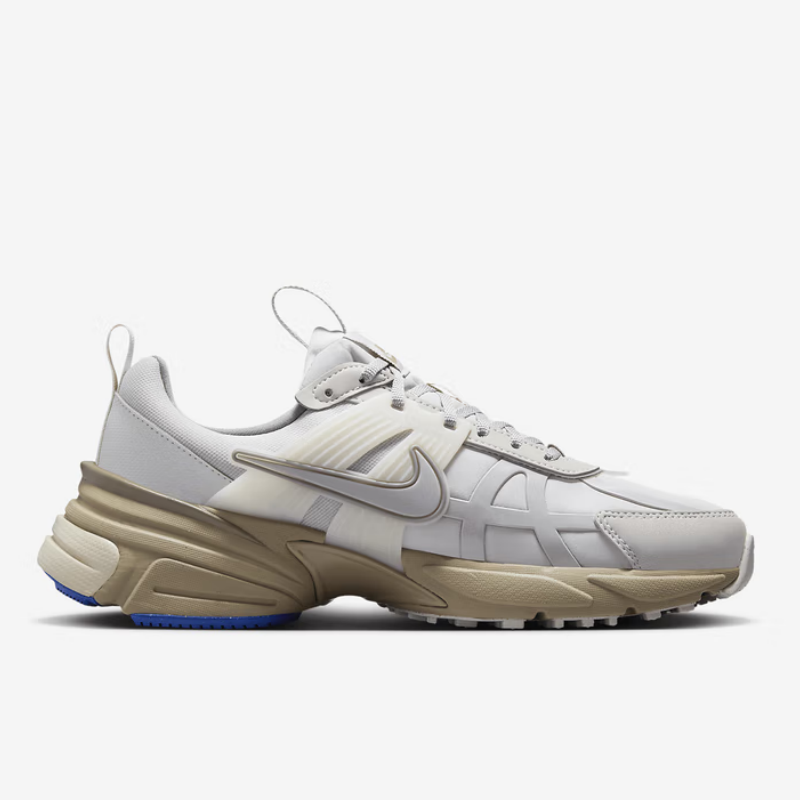 Nike's New Thick-Soled Dual-De - Men Shoes Must Have recension och pris