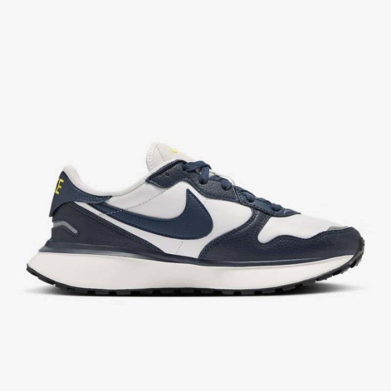 Nike Retro-Style Waffle Shoes  - Men Shoes Must Have recension och pris