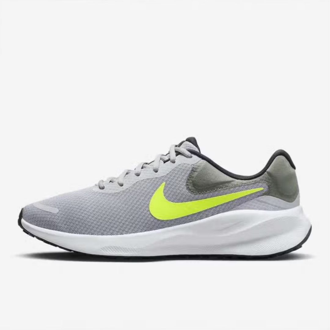 Nike's New Lightweight Soft-So - Men Shoes Must Have recension och pris